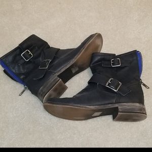 Super soft combat boots!